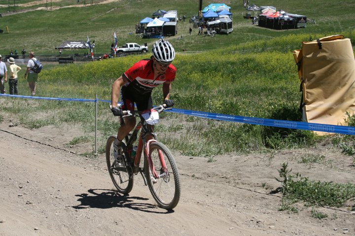 Elliott Wins U-23 Title While Pulling Double Duty