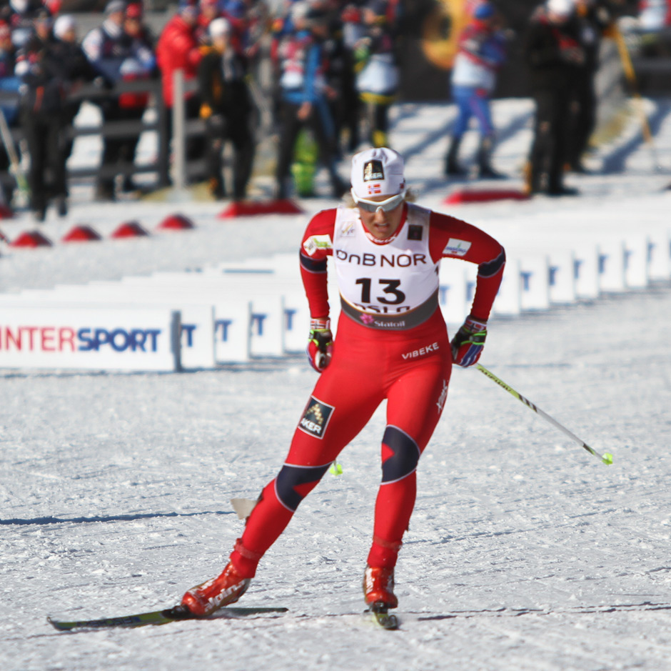 Johaug Climbs to Solo 30 K Win, as Bjoergen is Finally Bested