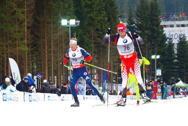 Canada Sets Championship Relay Mark, U.S. Left Looking for More