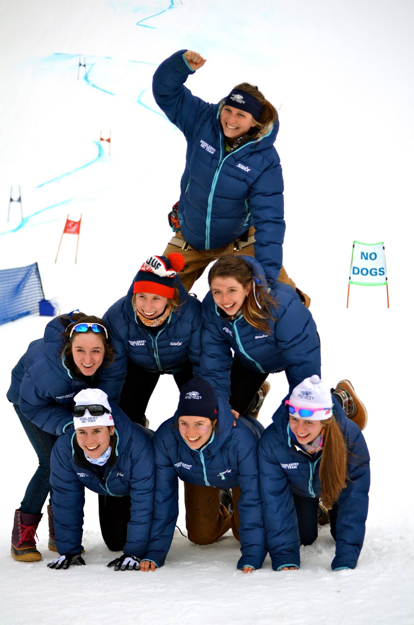 Gay Junior and College Skiers Face a Community of Acceptance and Solitude