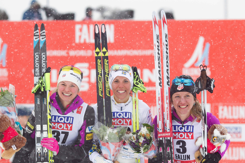 Six U.S. Women Make Year-End Red Groups, a Record High