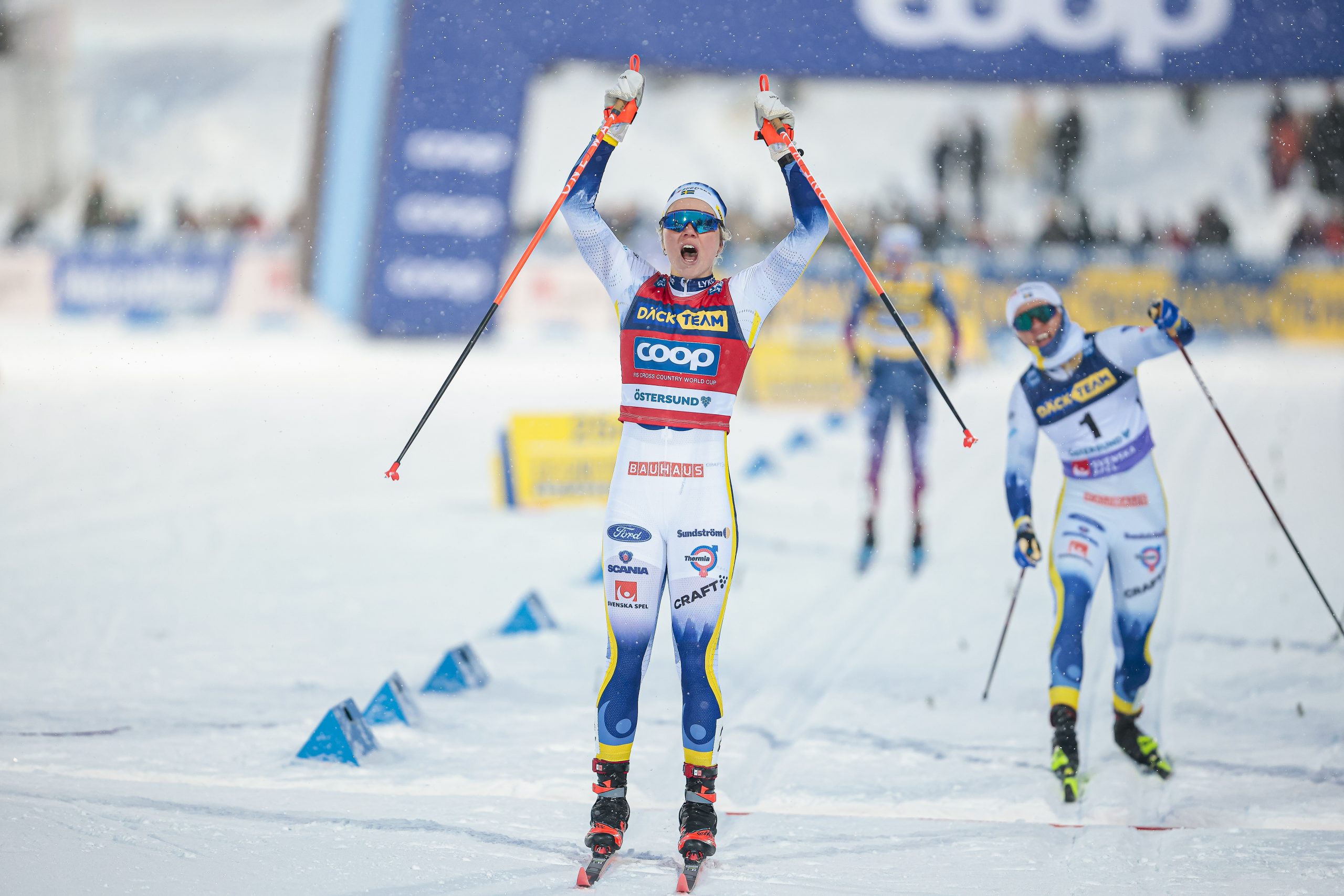 Ribom Dominates Oestersund Classic Sprint, Brennan and Diggins Fourth and Fifth